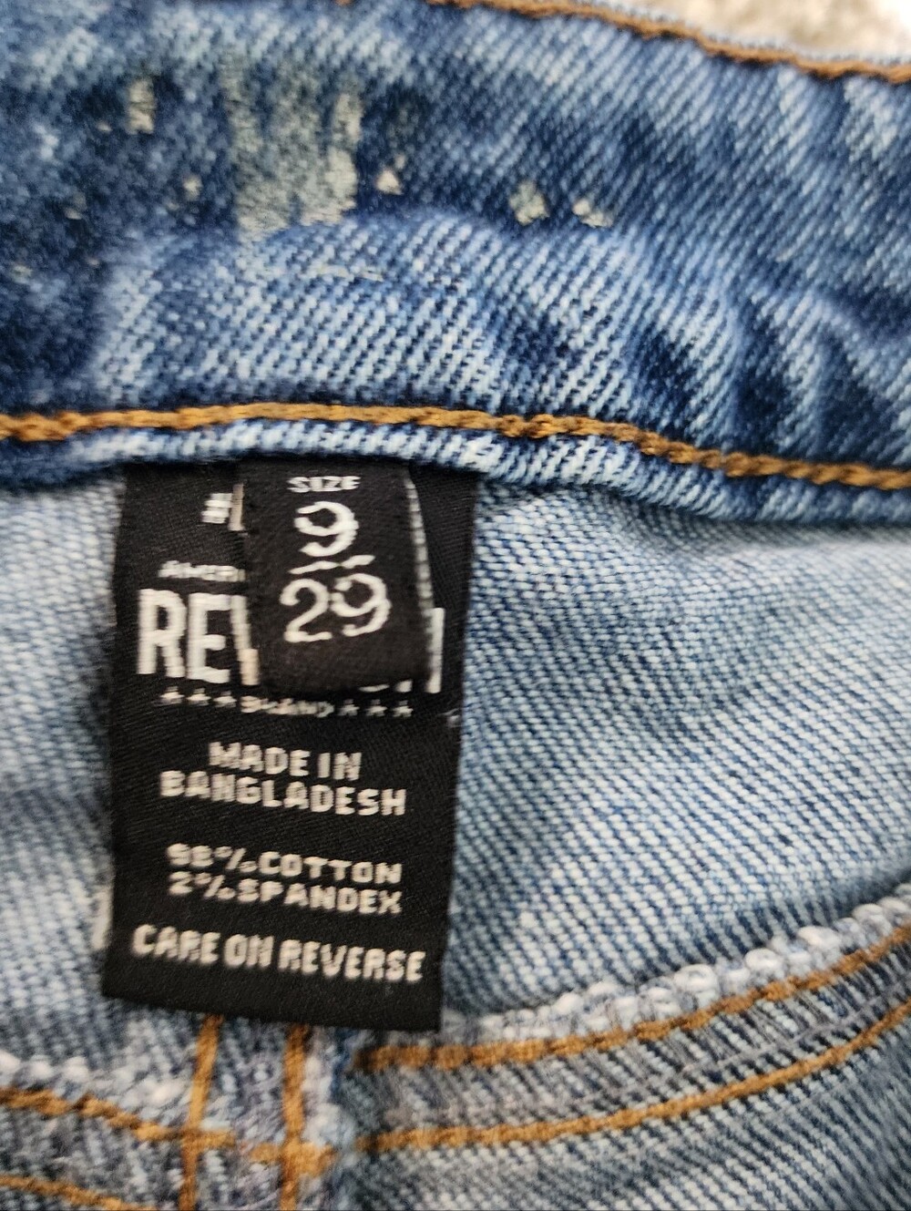 Rewash Light Blue Distressed Boyfriend Jeans Size 29 Like New - Picture 5 of 5